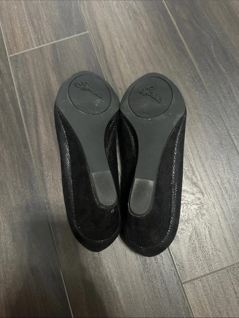 Seychelles Black Metallic Textured Wedges - Size 7.5